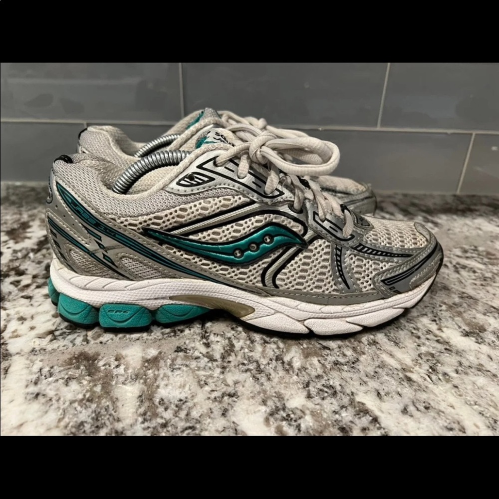 Saucony Womens Jazz 14 Running Shoes White Teal 10093-100 Low Top Lace Up Sz 6.5